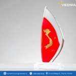 mẫu cúp vinh danh cuối năm