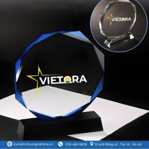 kỷ niệm chương