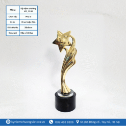 kỷ niệm chương